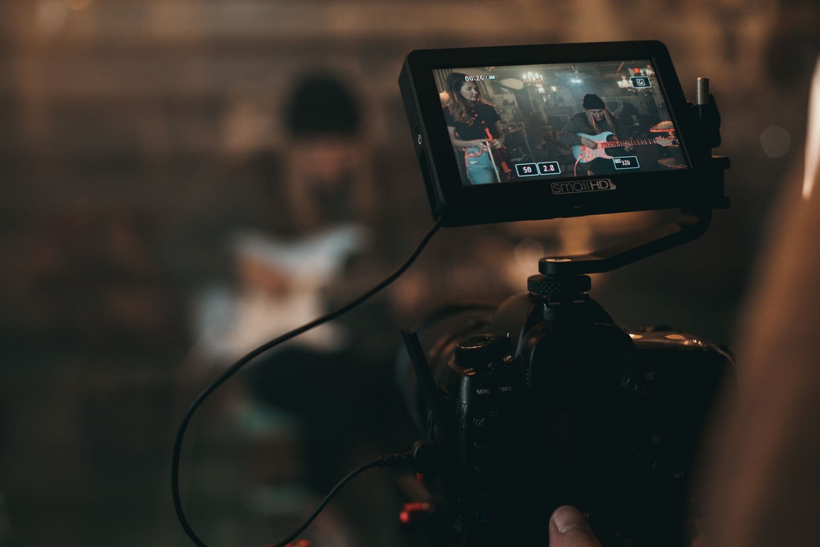 Tournage en cours avec une caméra professionnelle